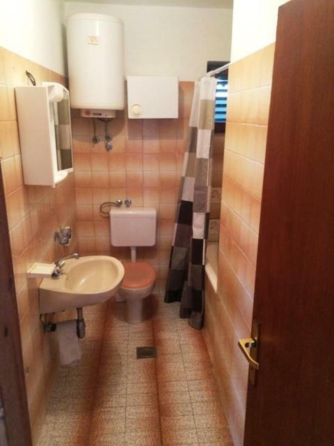 Apartman Supetarska Draga Apartment Exterior photo