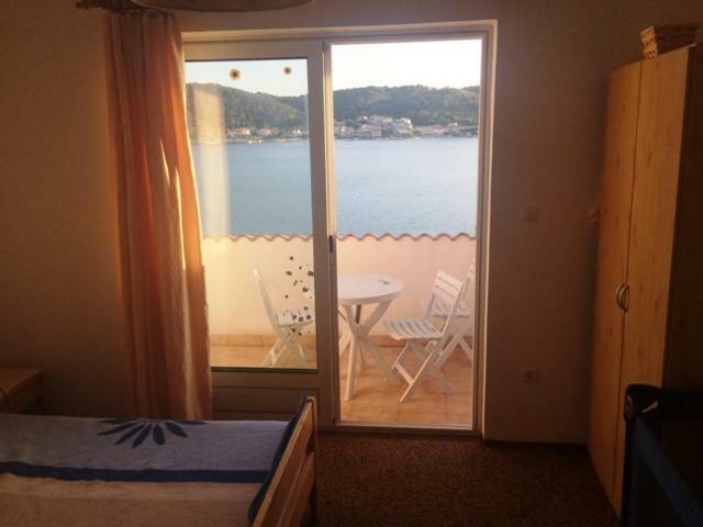 Apartman Supetarska Draga Exterior photo